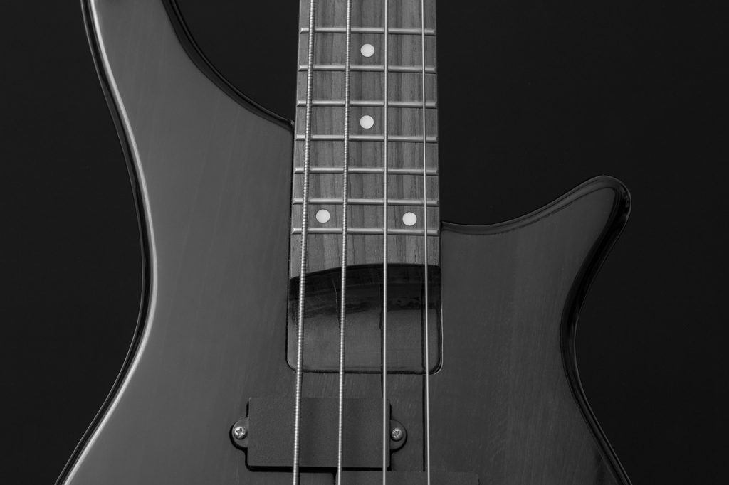 bass guitar, bass, instrument-894524.jpg